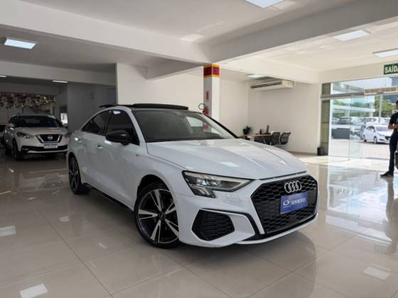 AUDI A3 2.0 40 TFSI MHEV SEDAN PERFORMANCE BLACK S-TRONIC